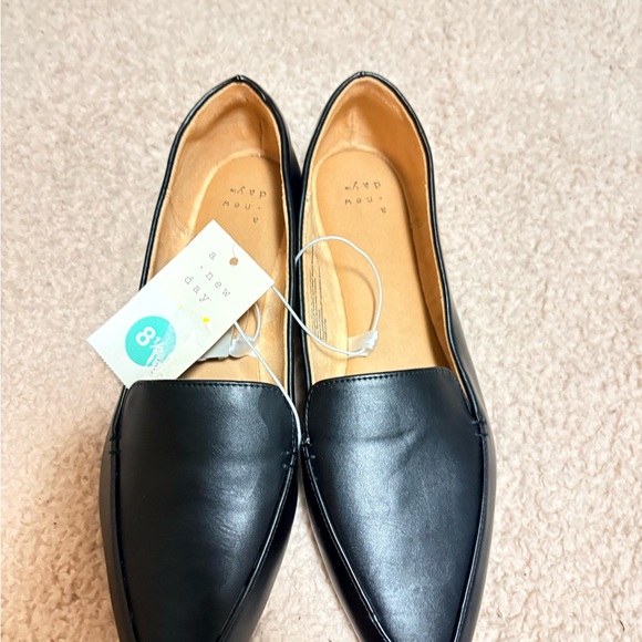 Woman’s Black Loafers - Picture 2 of 2